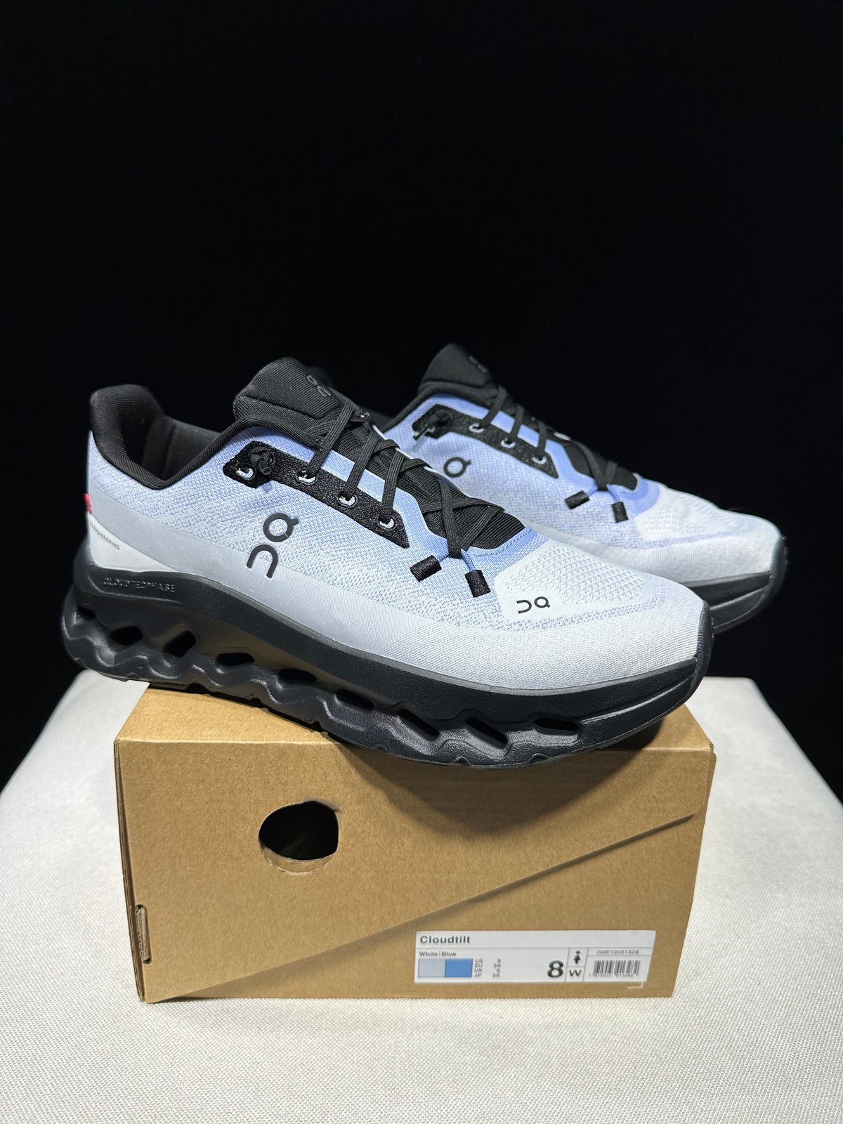 Sneakers with blue & Black