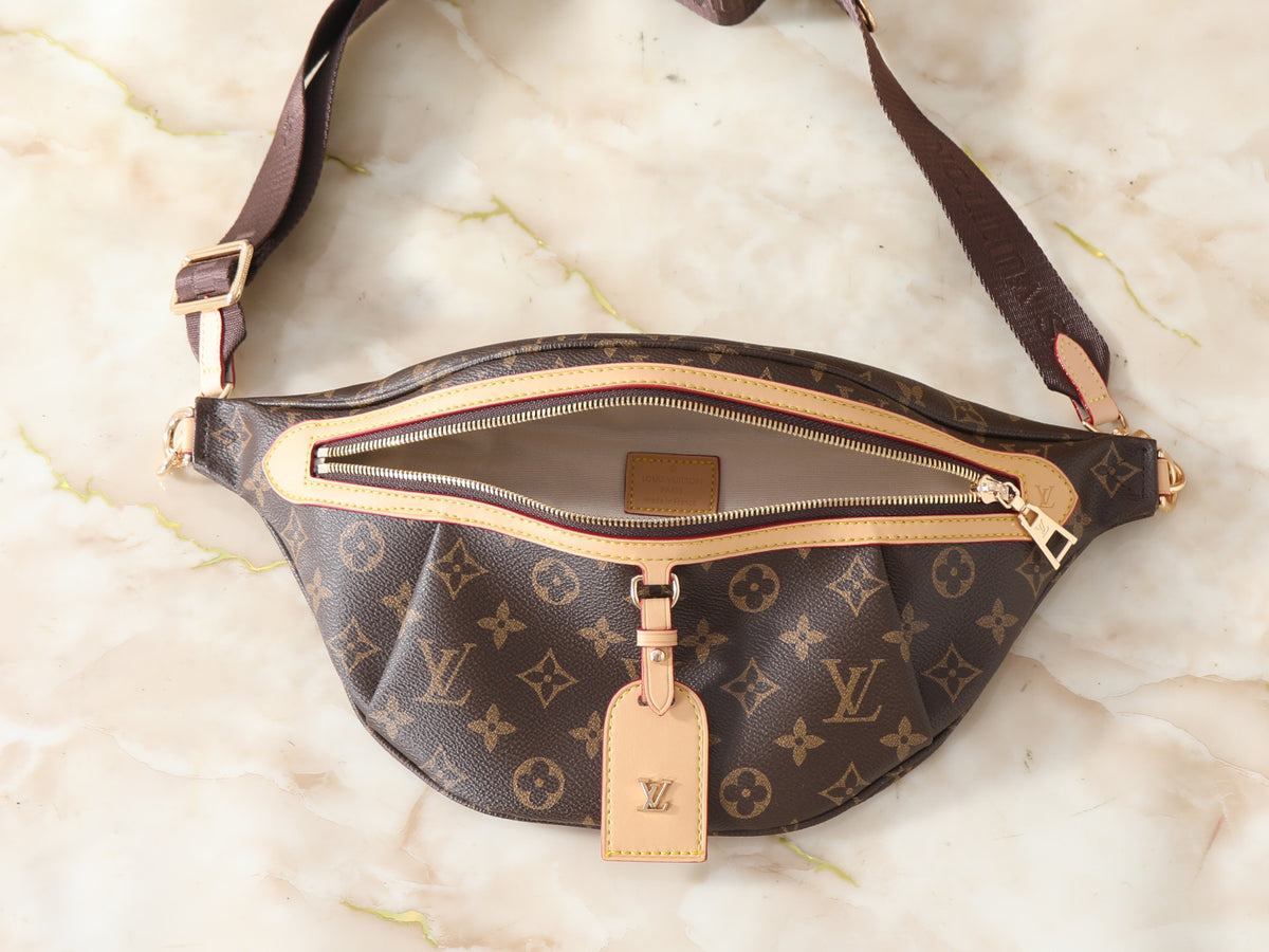 The Cocoa Chic Bum Bag is the perfect neutral accessory for any season. Featuring a warm brown strap and classic monogram design, this belt bag blends luxury and practicality. Wear it as a crossbody or waist bag for effortless style during errands, travel, or everyday adventures.